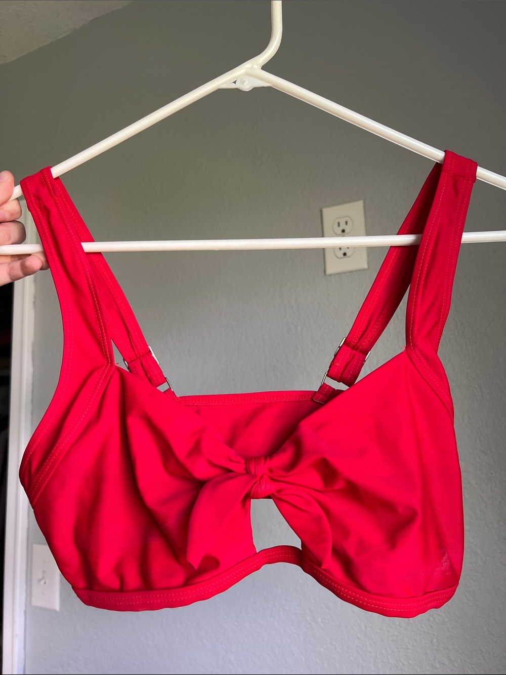 Women's Red Knot Front Bikini Top - Shein